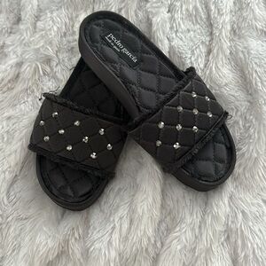 Pedro Garcia size 37 off black slide